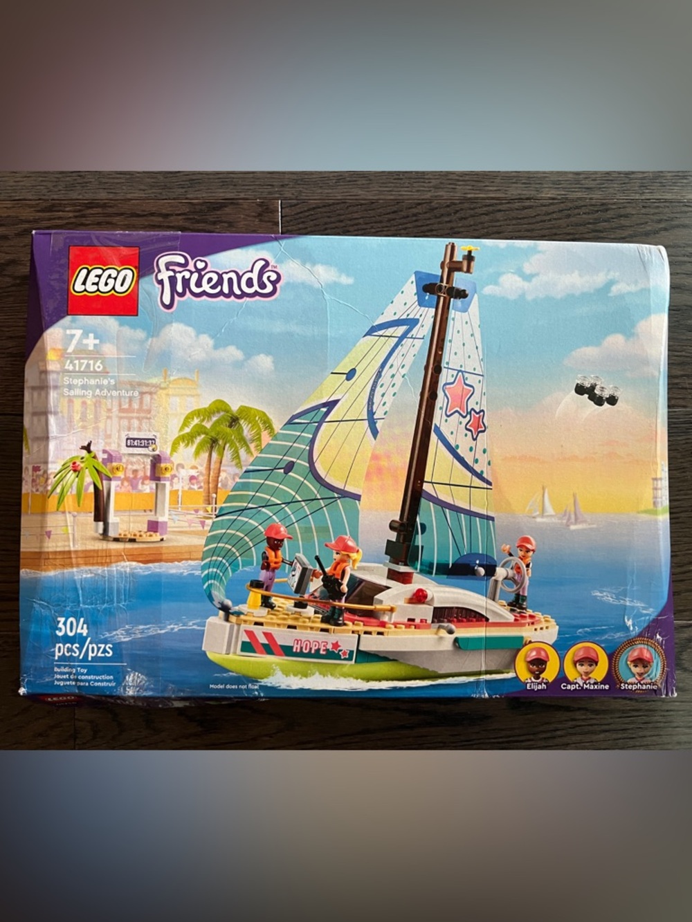 Lego FRIENDS Stephanie’s Sailing Adventure 41716 NEW w/ open damaged box.